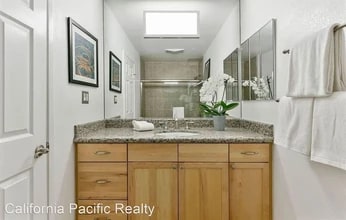 77 Fairmount Ave, Unit 106 in Oakland, CA - Building Photo - Building Photo
