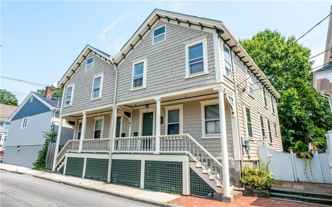 property at 19 Cross St
