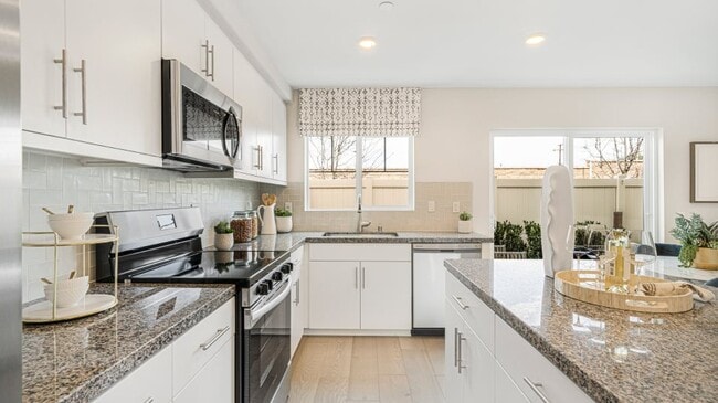 7482 Fig Grv Ln in Riverside, CA - Building Photo - Building Photo