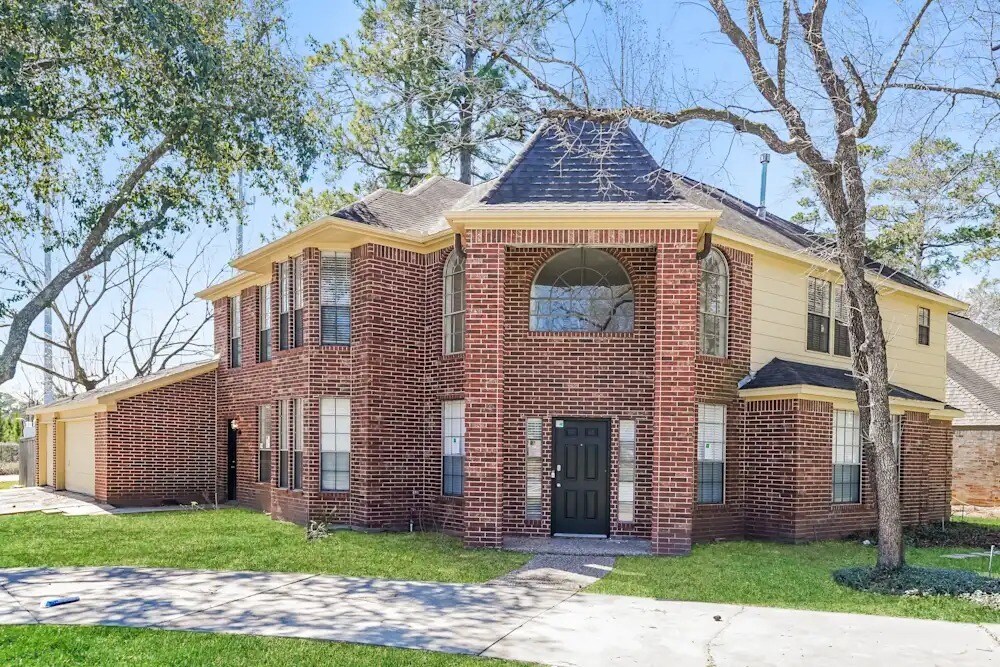 11901 Gardenglen Dr in Houston, TX - Building Photo