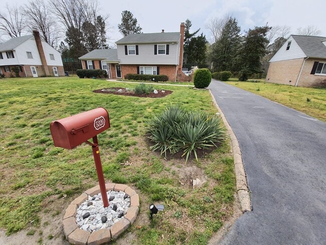 5320 Lingle Ln in Richmond, VA - Building Photo - Building Photo