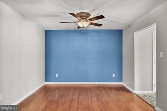 1505 Beacon Hill Dr in Gloucester Township, NJ - Building Photo - Building Photo