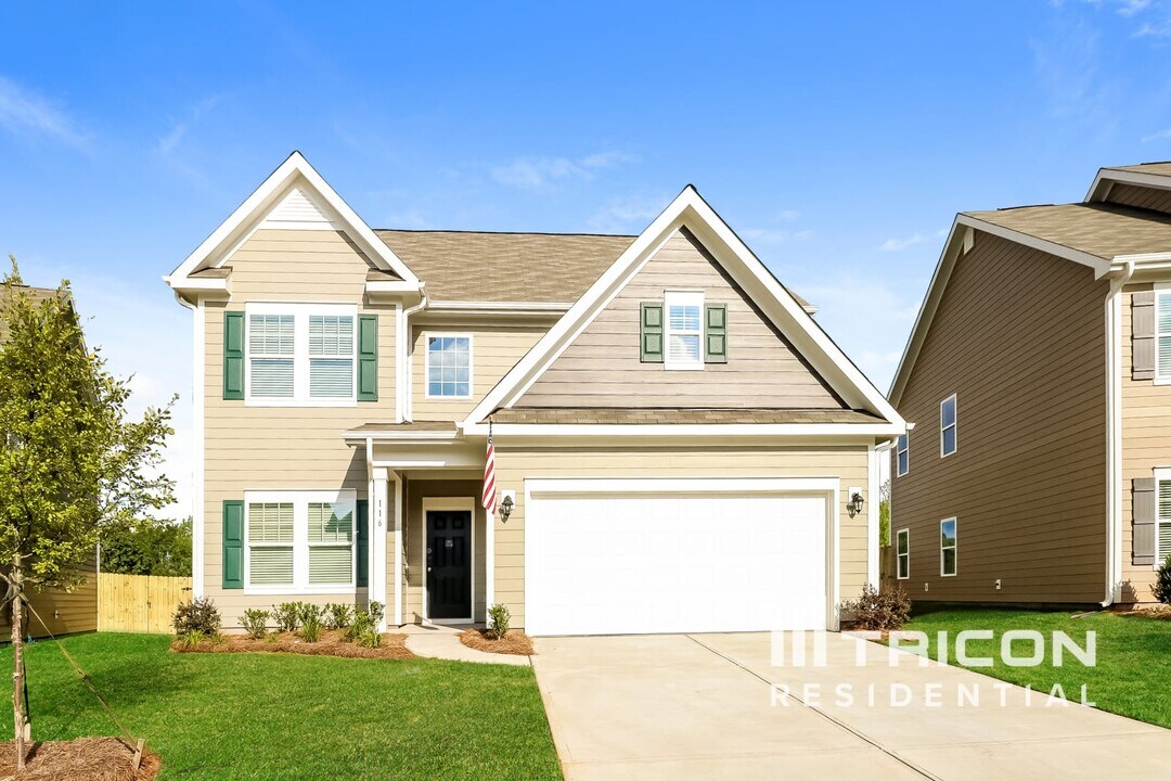 116 Halesworth Rd in Mooresville, NC - Building Photo