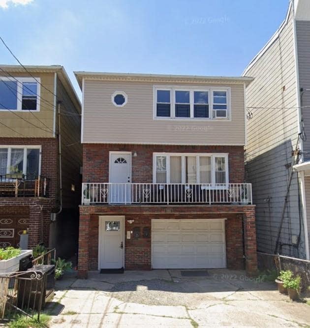 property at 185 Congress St