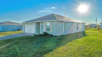 7011 Waldo Cir in La Belle, FL - Building Photo - Building Photo