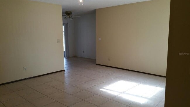 435 Tangerine Dr in Oldsmar, FL - Building Photo - Building Photo