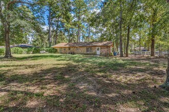 3699 Piney Point Rd in Conroe, TX - Building Photo - Building Photo