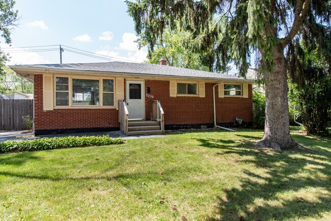 property at 2030 Wright Ave