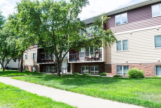 429 State St, Unit 203