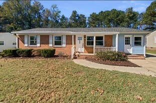 213 Gatewood Dr in Garner, NC - Building Photo