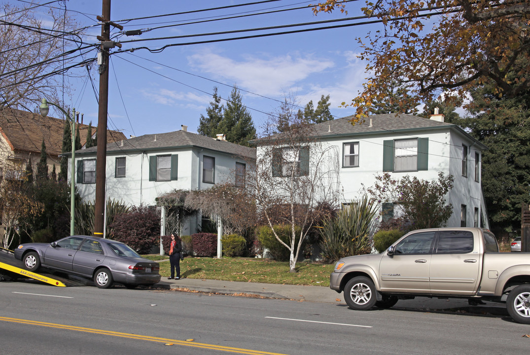 443 Central Ave in Alameda, CA - Building Photo