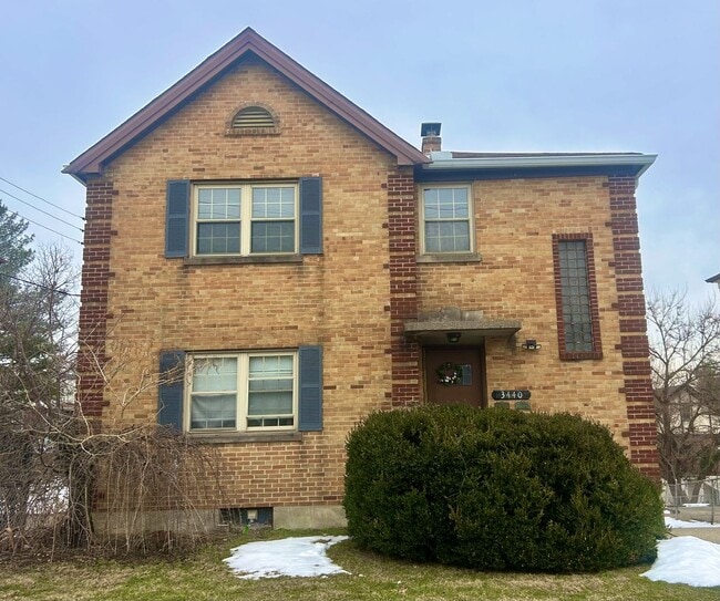 property at 3440 Robb Ave