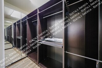 2616 W Perola Dr in Phoenix, AZ - Foto de edificio - Building Photo