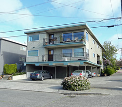 6301 14th Ave NW in Seattle, WA - Building Photo - Building Photo