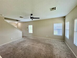 108 Dove Song Dr in Leander, TX - Building Photo - Building Photo