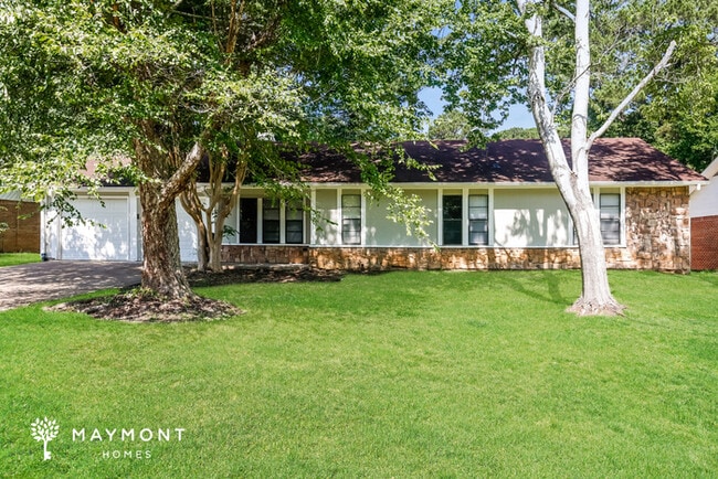 property at 216 Shenandoah Rd N