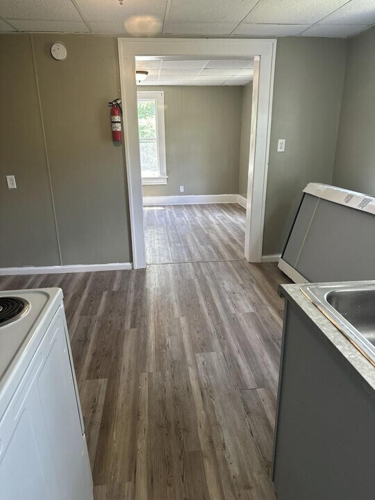 1449 Maple Ave in Terre Haute, IN - Building Photo