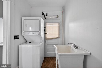 990 Mt Rose Ave in York, PA - Building Photo - Building Photo