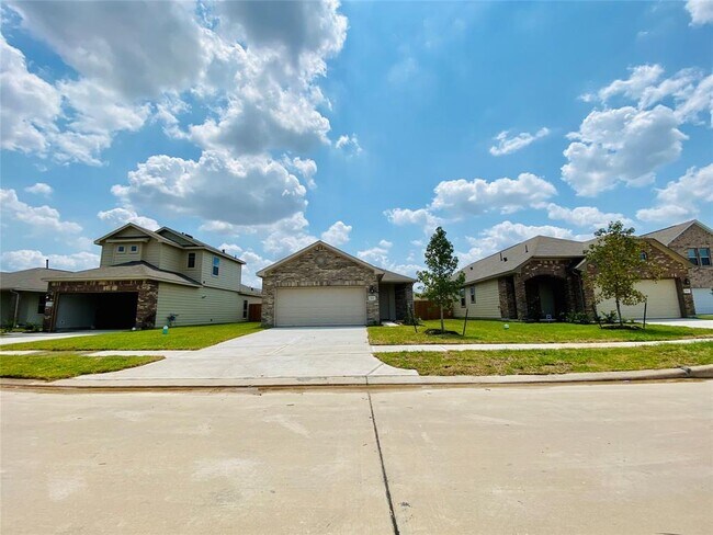 21807 Barred Owl Dr in Humble, TX - Building Photo - Building Photo