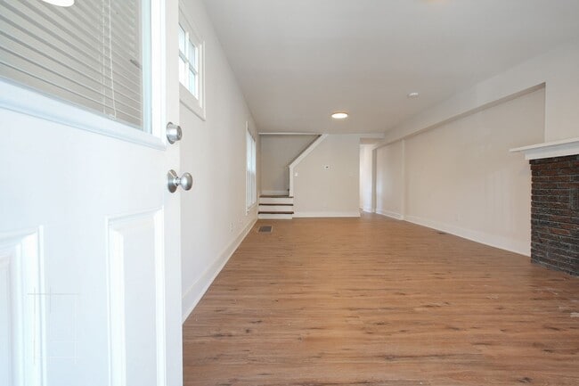 property at 1257 N 6th St