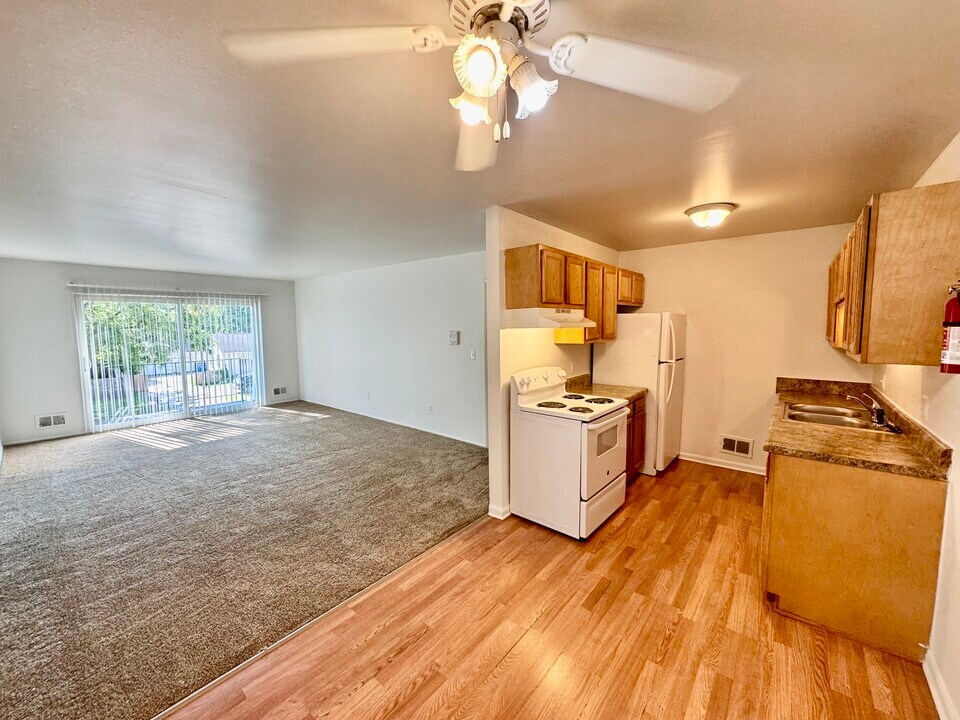 Greenway Park Apartments in Ann Arbor, MI - Building Photo