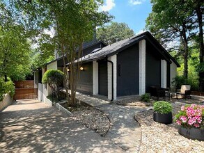 1223 N Tyler St in Dallas, TX - Building Photo - Building Photo