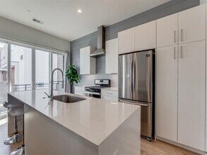 1514 N Washington Ave in Dallas, TX - Building Photo - Building Photo