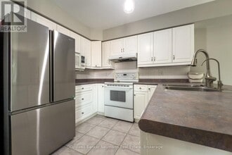 67 Gaw Crescent in Guelph, ON - Building Photo - Building Photo