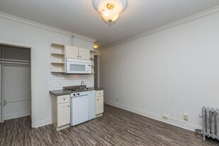 735 Taylor in San Francisco, CA - Building Photo