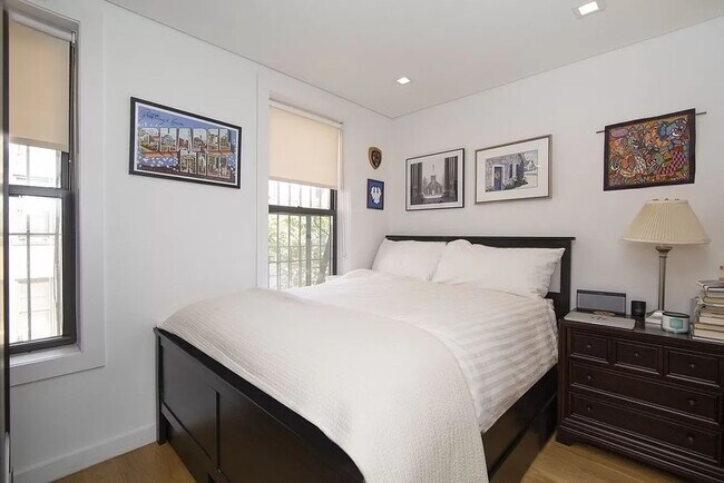 102 Forsyth St-Unit -5 in New York, NY - Building Photo - Building Photo