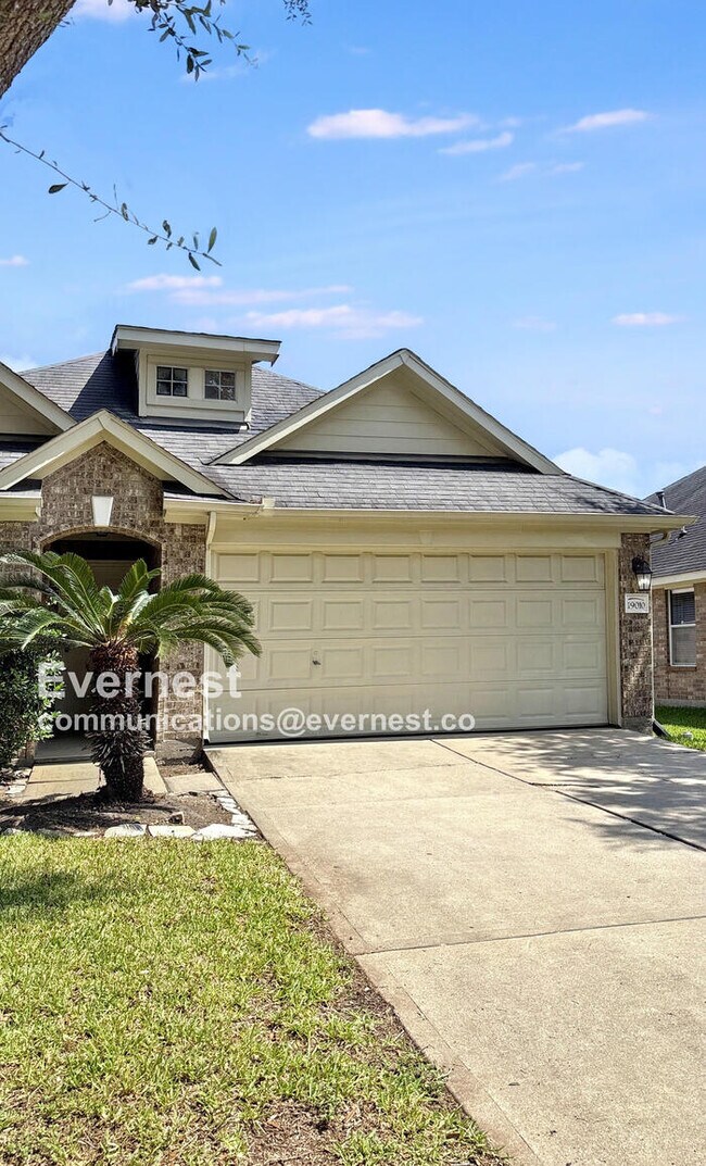 19010 Field Cottage Ln in Richmond, TX - Building Photo - Building Photo