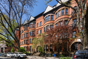 105 Berkeley Pl in Brooklyn, NY - Building Photo