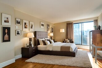 1337 10th Av W in Vancouver, BC - Building Photo - Building Photo