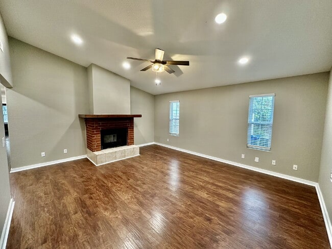 3513 W Wood St in Rogers, AR - Building Photo - Building Photo