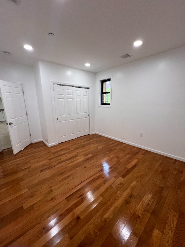 266 Main St in Paterson, NJ - Building Photo - Building Photo