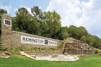 914 Bandon Ln in Houston, TX - Foto de edificio - Building Photo