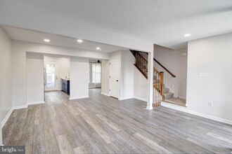 2415 Prentice Ct in Frederick, MD - Building Photo - Building Photo