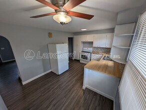 225 Fairlawn Ave in Elyria, OH - Building Photo - Building Photo