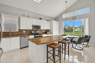 1581 NW 159th Ave in Pembroke Pines, FL - Building Photo - Building Photo