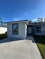 526 Kilimanjaro Dr in Kissimmee, FL - Building Photo