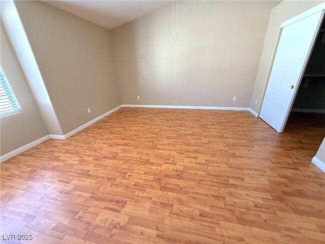 property at 924 Nevada Sky St