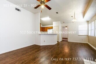 903 Hyridge St in Round Rock, TX - Building Photo - Building Photo