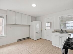 17 Bradford St in Concord, MA - Building Photo - Building Photo