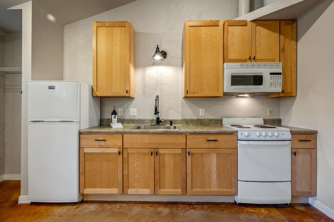 property at 901 Spruce St