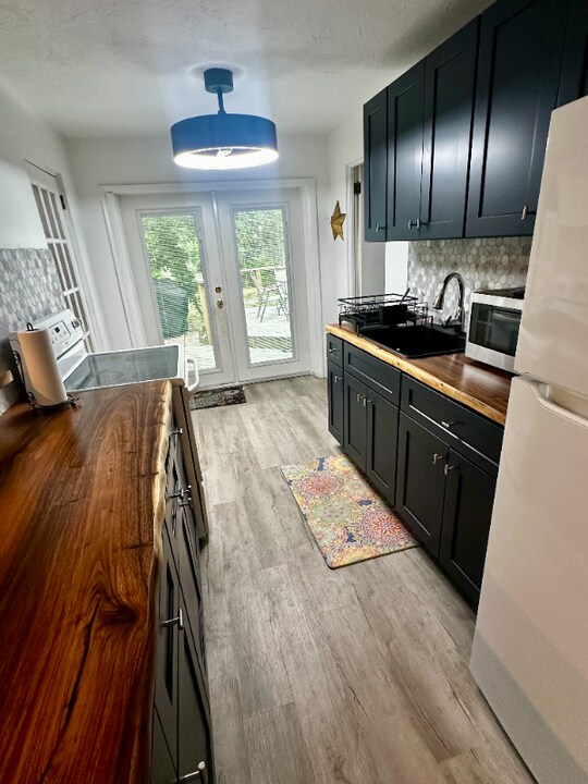 2643 46th St S in Gulfport, FL - Building Photo