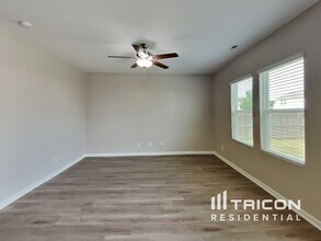 209 Quincy Meadow Ave in Zebulon, NC - Building Photo - Building Photo
