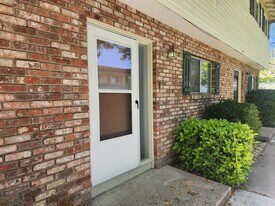 356 Smithridge Park in Reno, NV - Building Photo