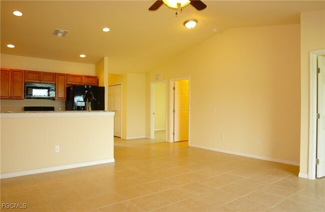 property at 530 SE 5th Ave