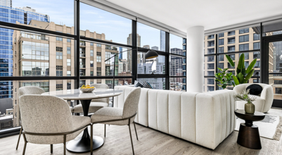 743 N Wells St in Chicago, IL - Building Photo - Building Photo
