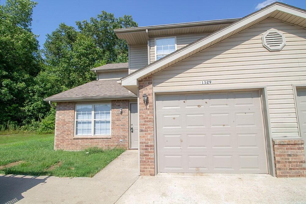 1529 Bodie Dr in Columbia, MO - Building Photo